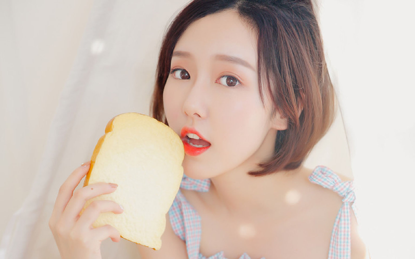 划频高低之争：美德节奏更激进？，划频和划距对游进速度有什么关系